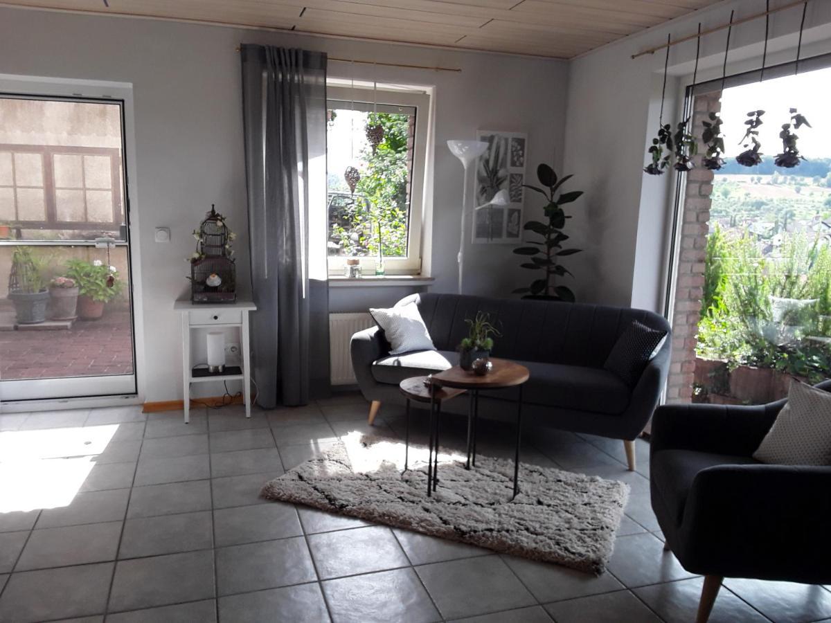 شقة Haus Sonnenblick Momlingen المظهر الخارجي الصورة