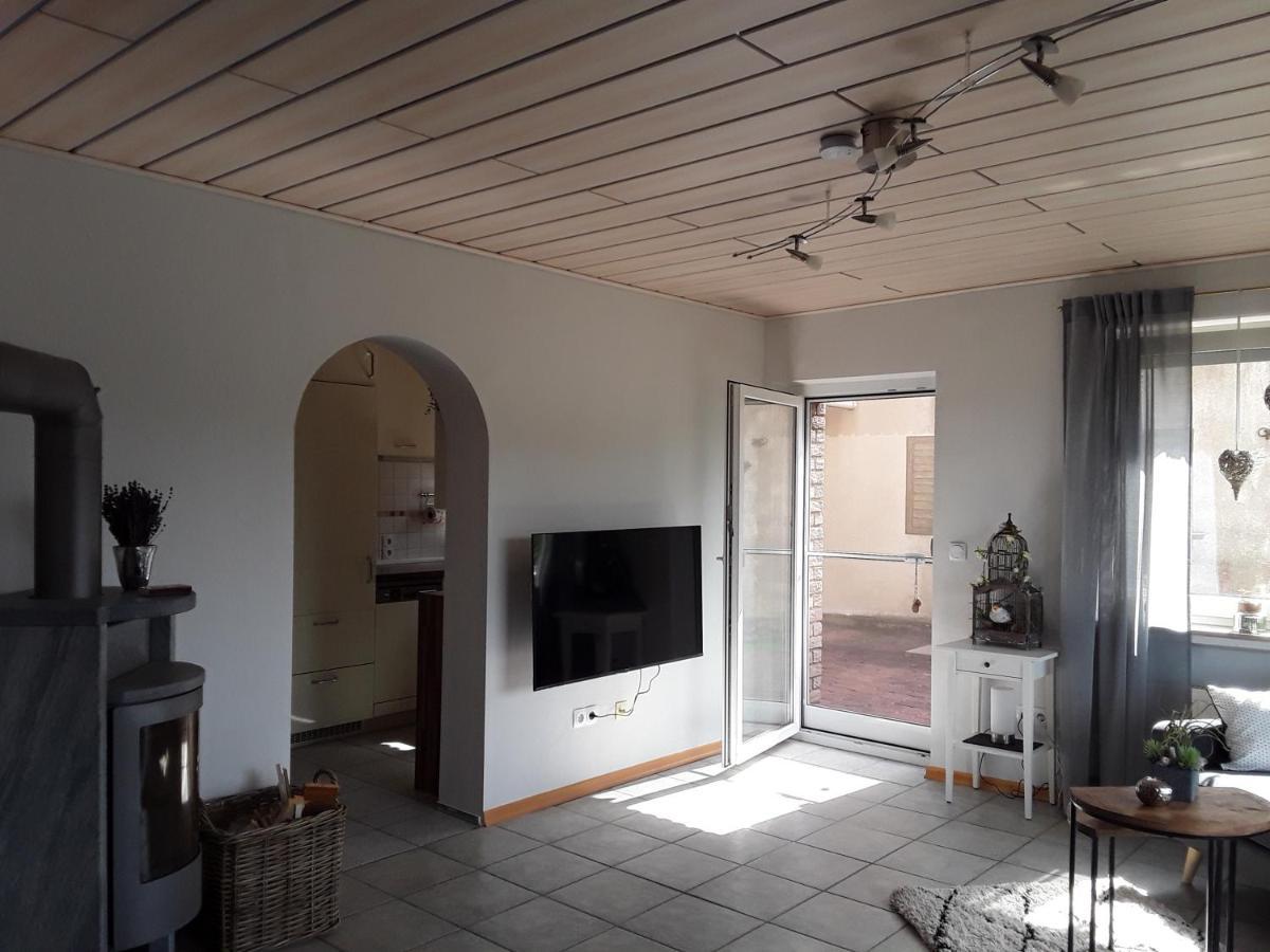 شقة Haus Sonnenblick Momlingen المظهر الخارجي الصورة