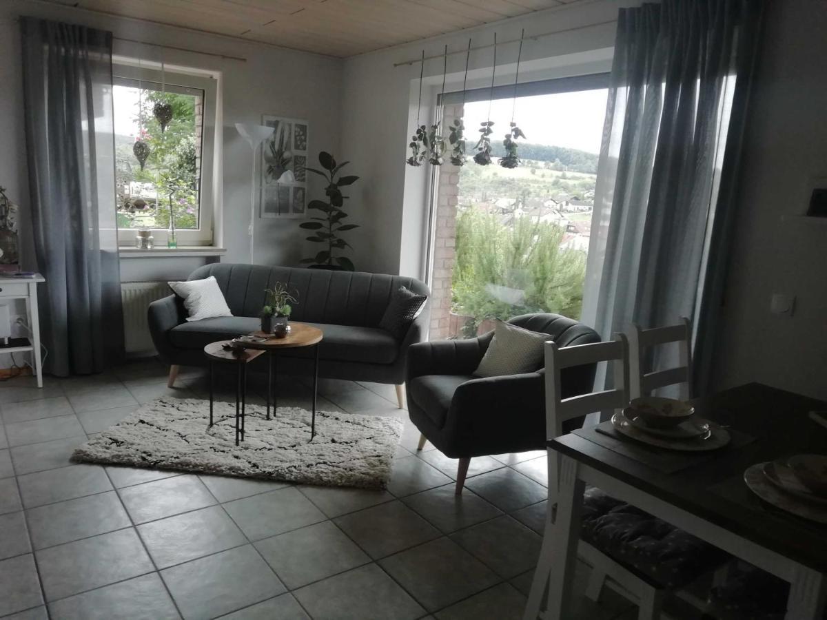 شقة Haus Sonnenblick Momlingen المظهر الخارجي الصورة